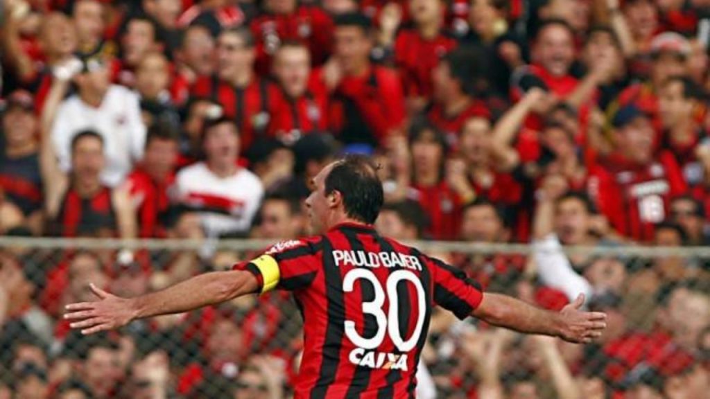 athletico-paulo-baier-2012-acesso