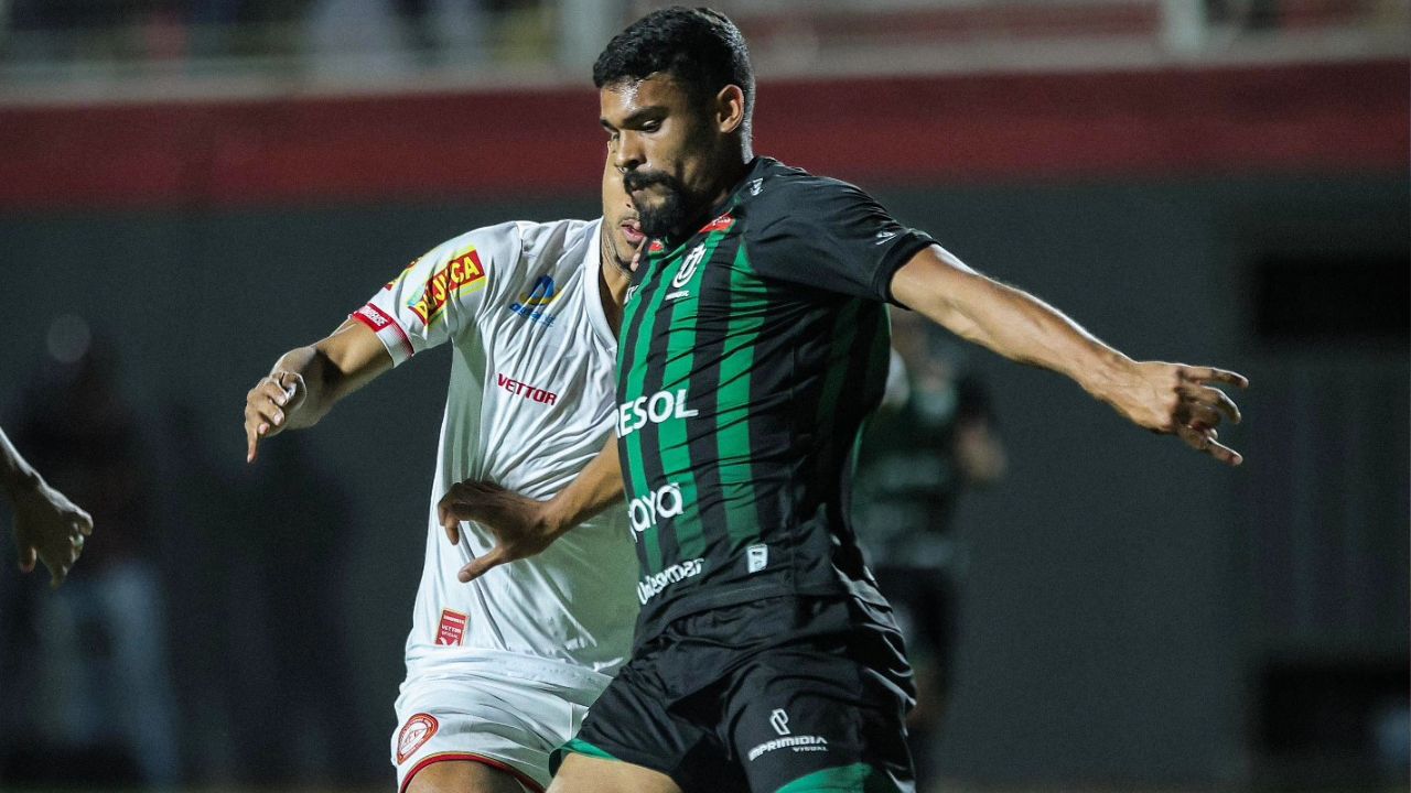 Maringá não vence desde maio e flerta com o rebaixamento para a Série D