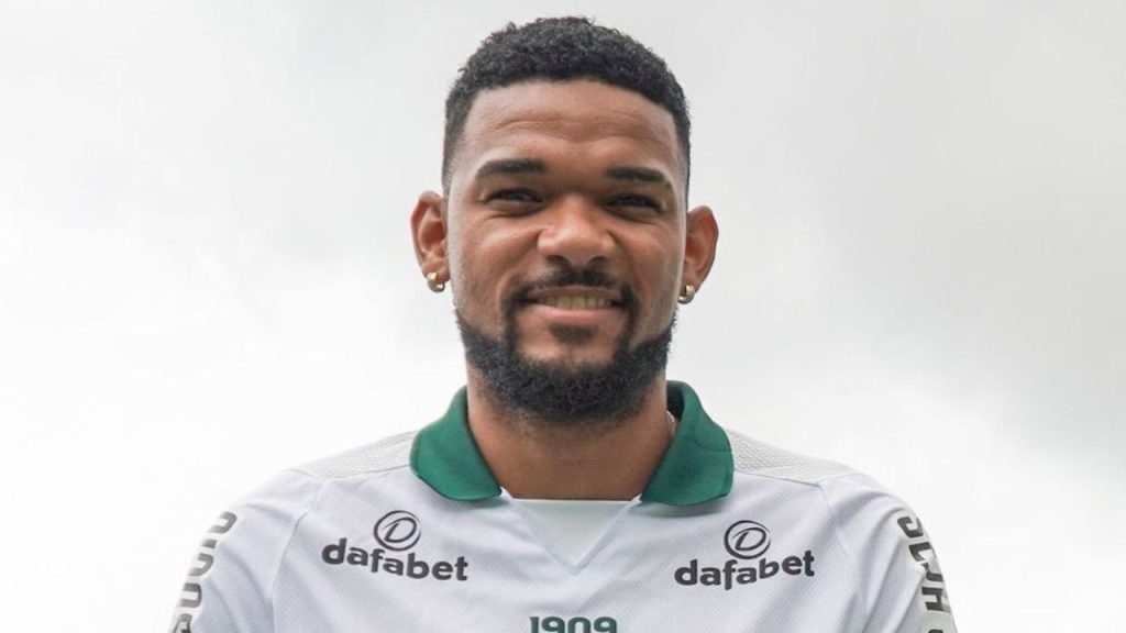 Zagueiro Bruno Viana deixou o Coxa.