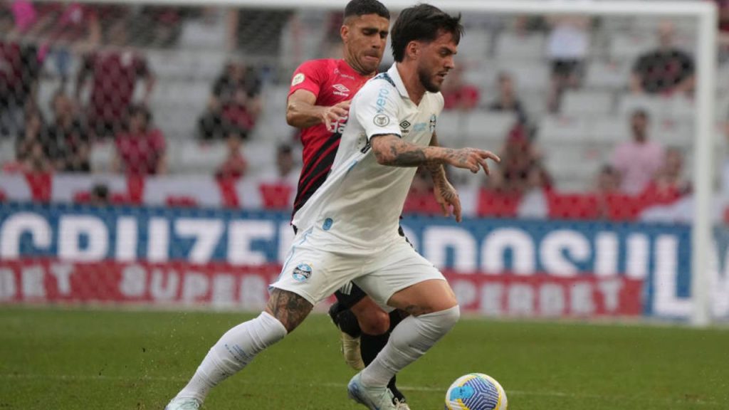 nathan-gremio-athletico