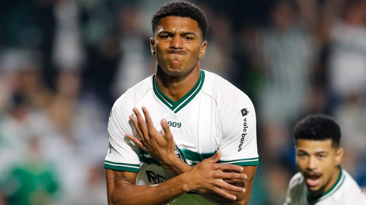 Coritiba define novo empréstimo para atacante criticado
