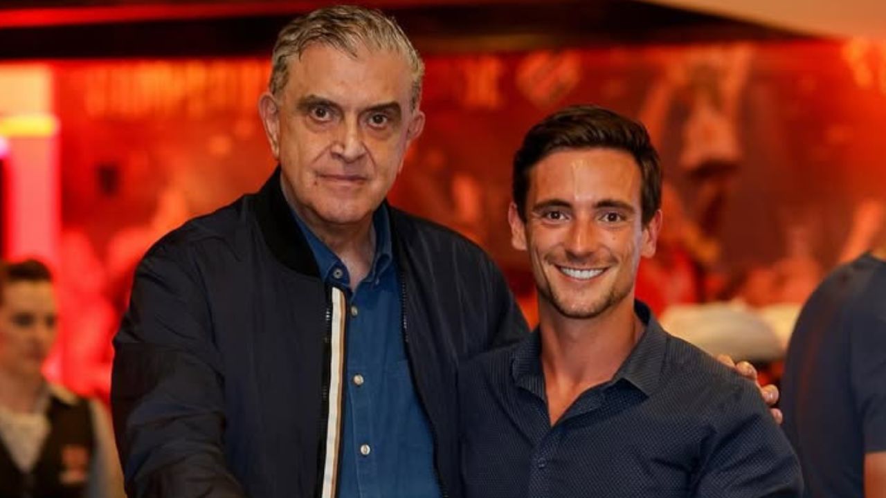 Com Athletico em crise, Petraglia vai à festa do sub-20