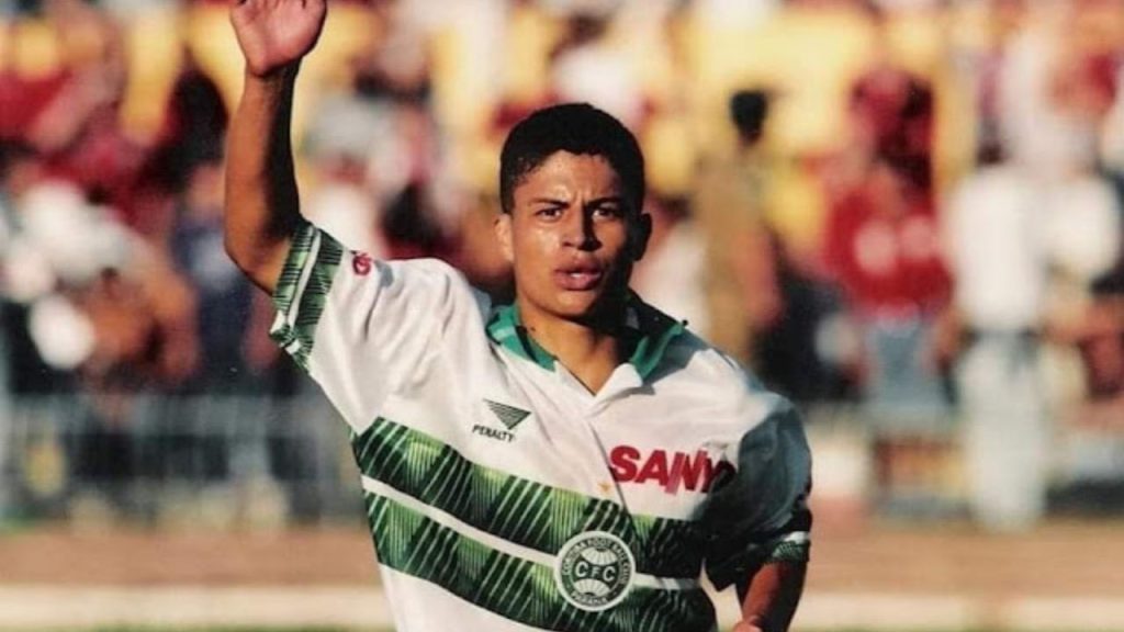alex-estreia-coritiba