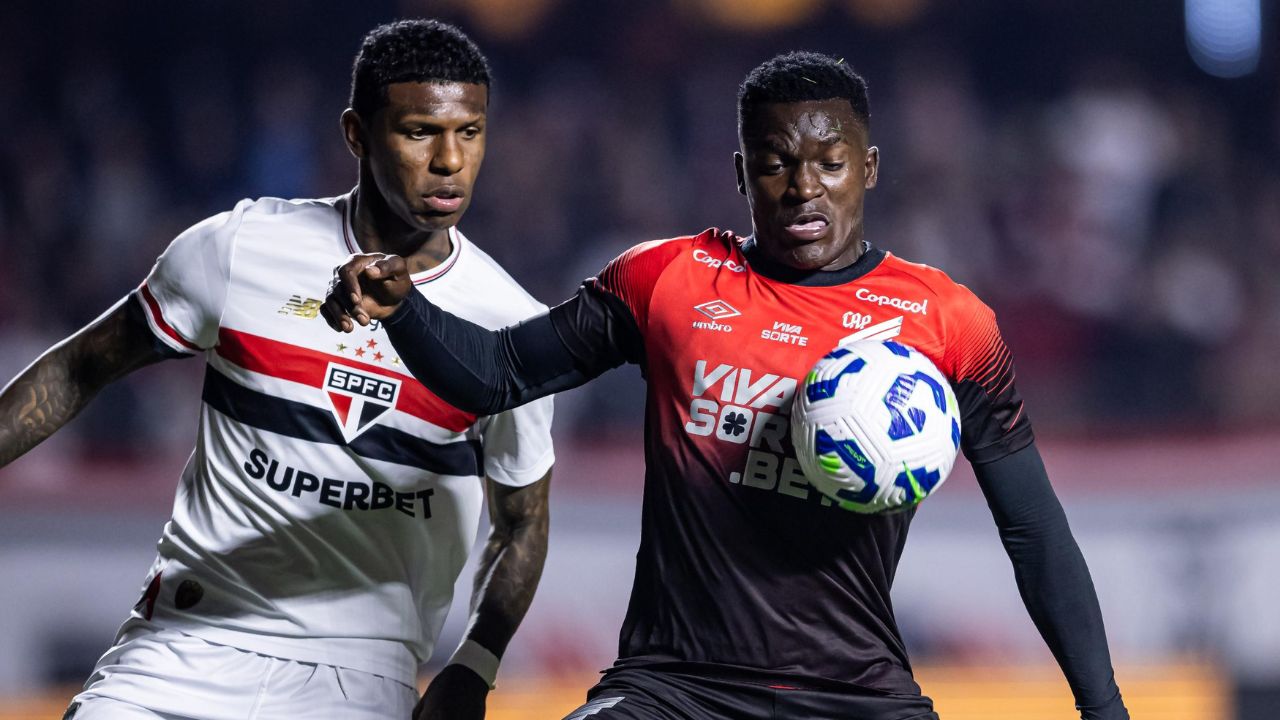 São Paulo sai na frente, mas Athletico segue vivo na Copa do Brasil