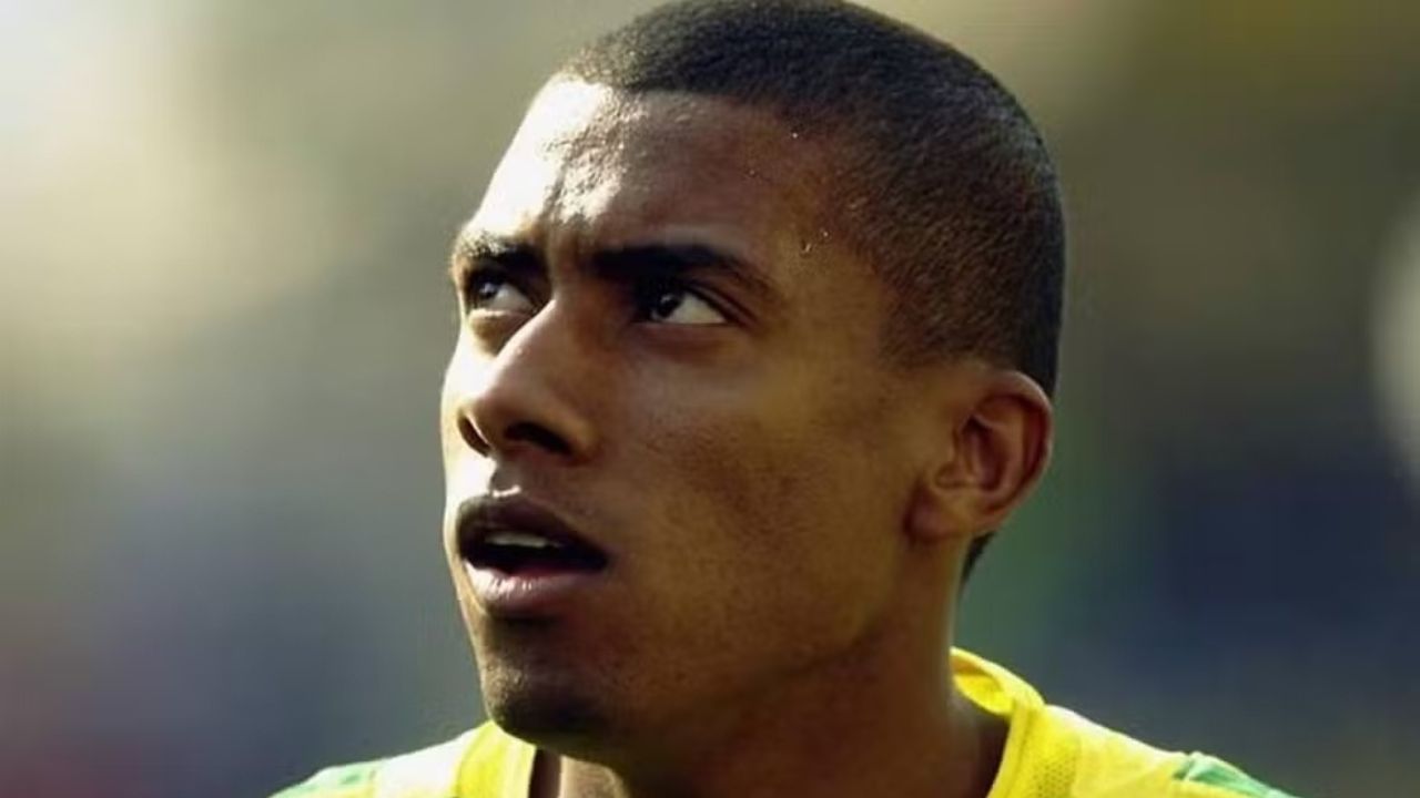 Ídolos do Athletico recebem homenagem no jogo da seleção brasileira
