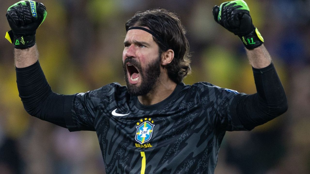 Brasil domina o Chile e deslancha com retornos de Paquetá e Luís Henrique