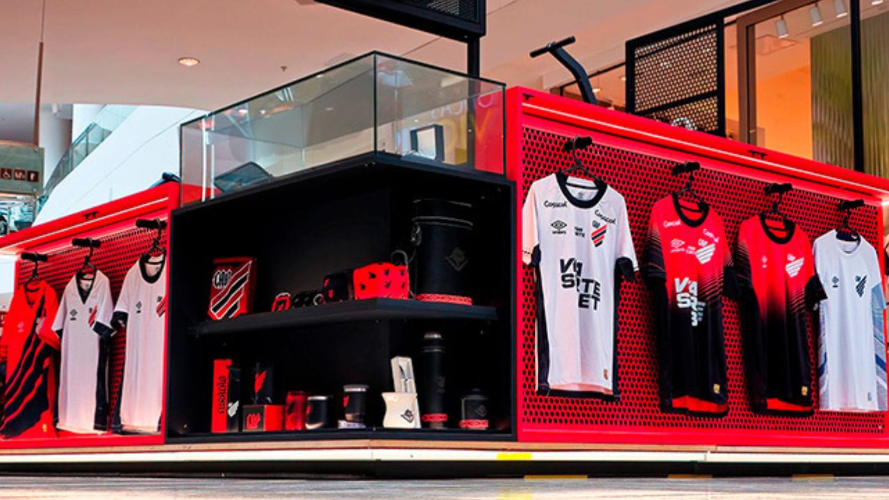 Athletico anuncia lojas em shoppings de Curitiba e São José dos Pinhais