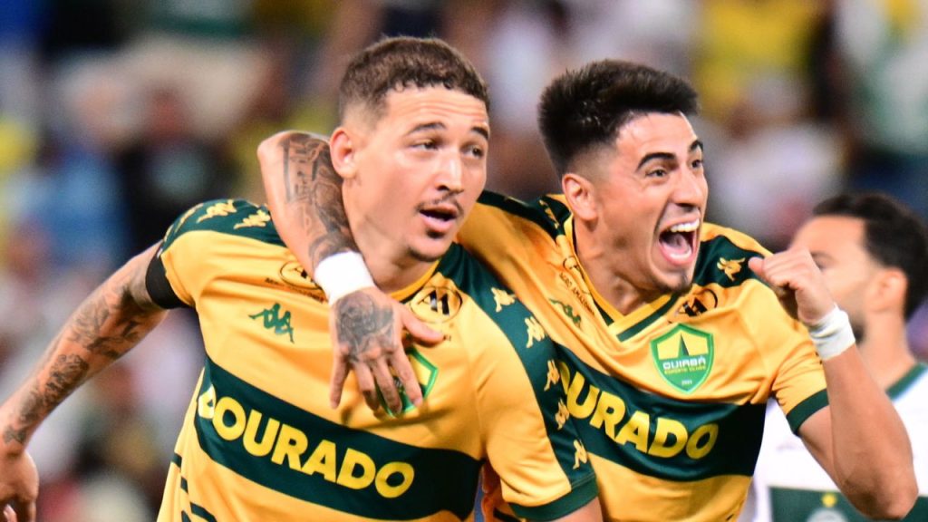 Cuiabá x Coritiba Safira