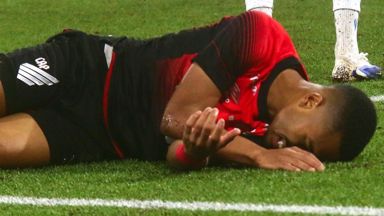 Athletico vive frustração interna com jejum após recorde