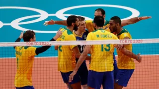 Brasil vence os EUA e encaminha classificação no vôlei masculino