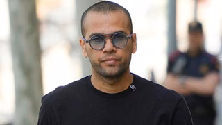 Daniel Alves: caso pode sofrer nova reviravolta na Espanha