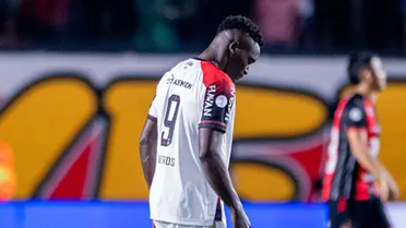 Viveros é dispersivo e Athletico desmorona em campo na Copa do Brasil