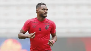 Autuori confirma renovação de Jadson e fala do futuro de Nikão no Athletico