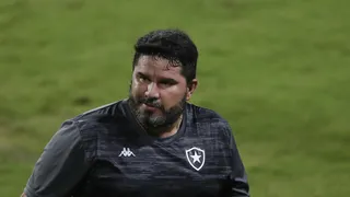 Botafogo perde do Sport e é primeiro rebaixado do Brasileirão