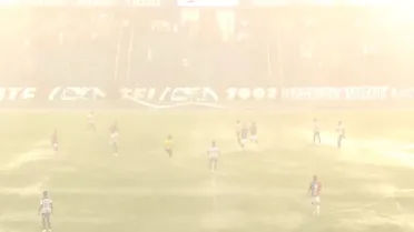 Temporal interrompe Paraná Clube x Foz do Iguaçu pela Copa Paraná, na Vila Capanema