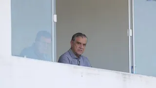 Petraglia se tornou refém de Felipão no Athletico?