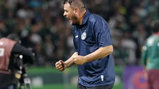 Kosloski detalha conversas com a diretoria para efetivação no comando do Coritiba