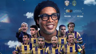 Ronaldinho Gaúcho esgota ingressos e reúne ídolos de Athletico, Coritiba e Paraná Clube