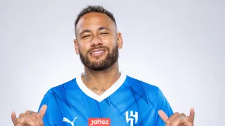 Neymar exalta ‘pioneirismo’ de Cristiano Ronaldo e quer fazer liga saudita crescer