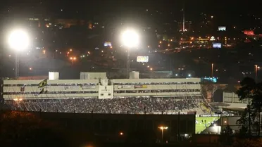 O hino da Vila Capanema