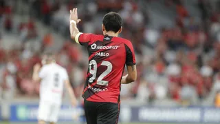 O Athletico só perde o Estadual para si próprio. E Oliveira deve explicações