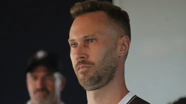 Ex-Paraná e Santos assume o comando de clube paranaense antes de decisão