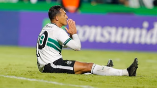 Com renovação “emperrada”, artilheiro completa 80 dias fora do Coritiba