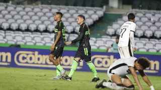 Em jogo de expulsões e reviravoltas, Coritiba busca empate contra o Botafogo