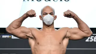 Júnior Cigano pode ser demitido do UFC após quatro derrotas consecutivas
