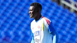 Atacante do Athletico, Viveros estreia pela seleção da Colômbia