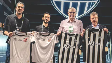 Petraglia visita estádio do Atlético-MG por novidade na Arena da Baixada