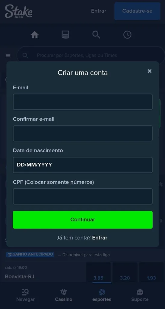 Formulário de cadastro da Stake com campos para preencher email, data de nascimento, CPF e mais.