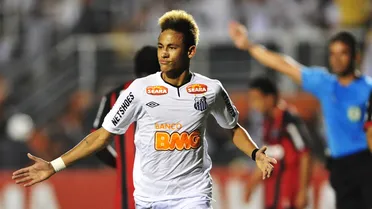 Neymar no Santos: relembre grandes jogos do craque contra Athletico e Coritiba