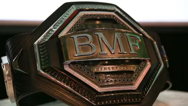 O que é o cinturão BMF do UFC? Entenda o título que Charles do Bronx disputa