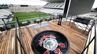 Corinthians cria novo tipo de torcedor nutella: o “é piscininha, amor”