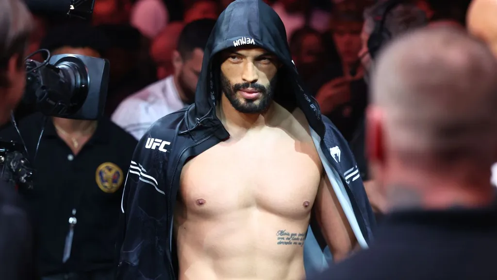Bruno Blindado luta no card preliminar do UFC 308. Foto: Icon sport