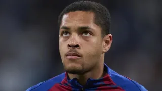 Sem espaço, Vitor Roque será negociado pelo Barcelona; veja valores