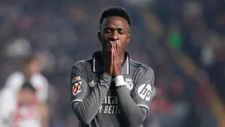 Revolta no Real Madrid: “Fartos de não chegar em casa antes das 3 da manhã”