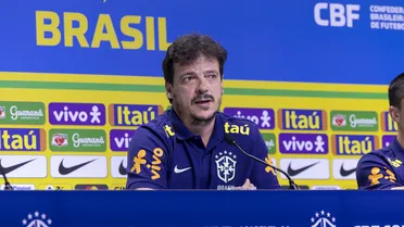 Sem Neymar, Diniz tenta mudanças no ataque e deixa Richarlison de fora pela 1ª vez