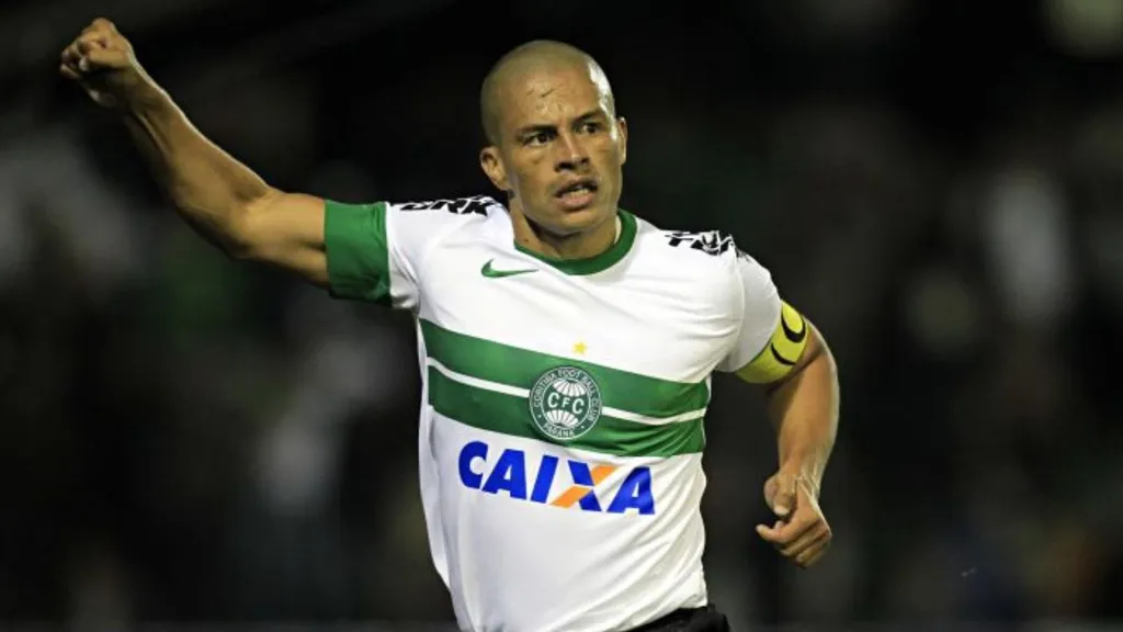alex-volta-coritiba