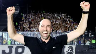 Ex-Athletico dá relato emocionante após vitória em clássico