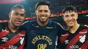 Limite de estrangeiros faz novo herói do Athletico lutar por vaga entre relacionados