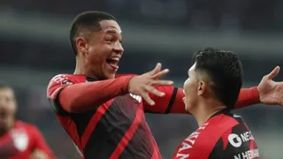 Athletico abre vantagem, mas precisa corrigir falhas para seguir na Libertadores
