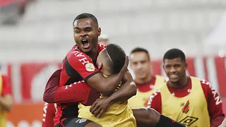 Nikão completa sete jogos pelo Athletico no Brasileirão e deve cumprir contrato até o fim
