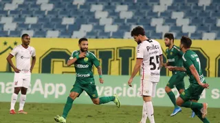 Rodada terrível: Athletico perde a mão na Série A e Coxa leva chinelada na Série B