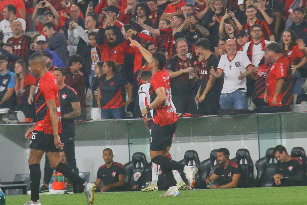 Gol Julimar Athletico Vitória