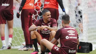 Pedro Henrique e Christian estão liberados após punições e reforçam o Athletico