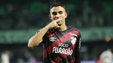 Promessa do Athletico, Arthur Dias desperta atenção de 10 clubes europeus; veja a lista