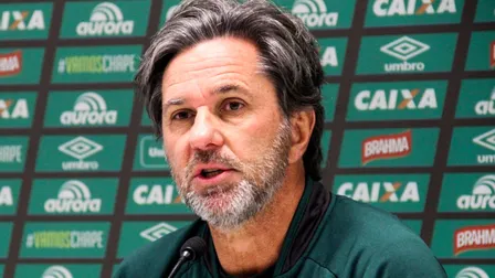 Quase 10 anos depois do acidente da Chapecoense, ações da família de Caio Júnior não chegaram ao fim