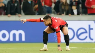 Vitor Roque tem 64% de participação em gols nos últimos 10 jogos do Athletico